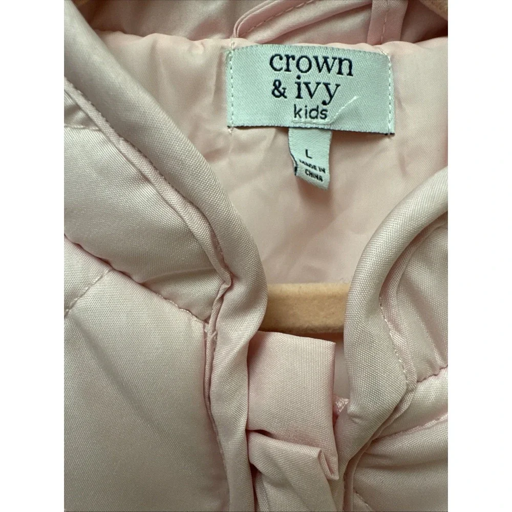 Crown & Ivy Kids Meadow Pink Quilted Ruffle Zip‎ Jacket Mock Neck Large NEW